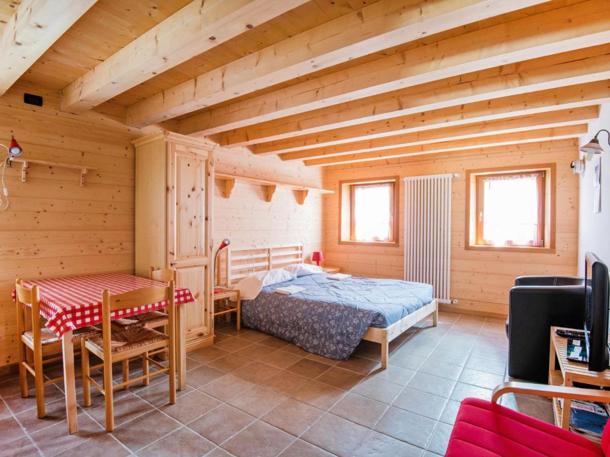 Apartment Albergo Diffuso - Cjasa De Barce-1 By Interhome バルチス エクステリア 写真